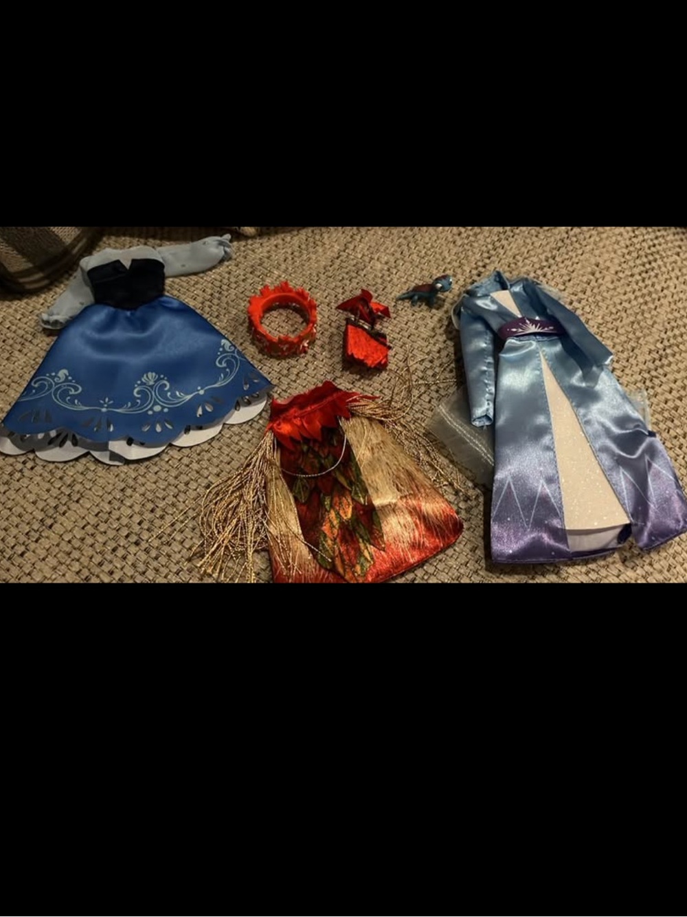 Disney doll dresses, Barbie size dolls